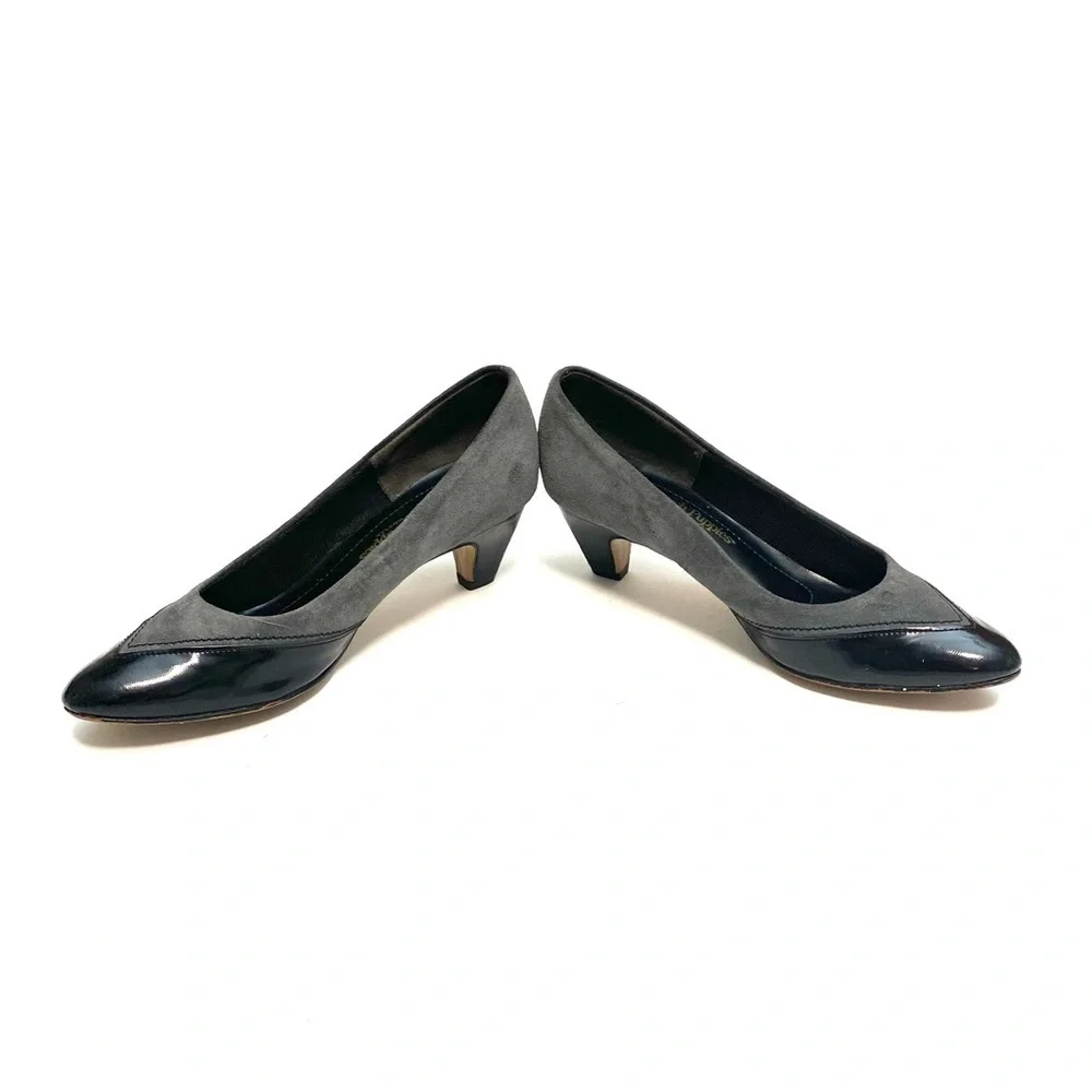 Vintage 1970s gray suede black patent leather slip on pumps